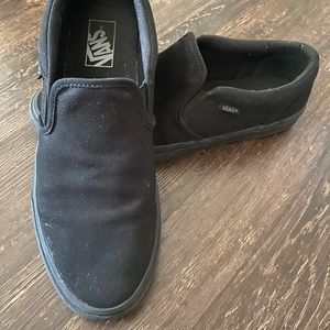 Vans All Black Classic Slip Ons - Mens size 10 - Great Condition